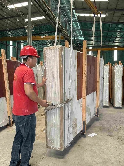 Export Crate Packing for Sintered Stone Panels Export Crate Packing for Sintered Stone Panels